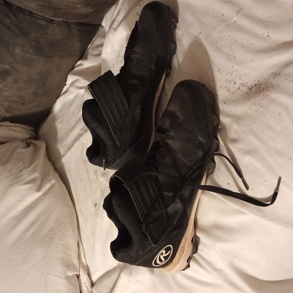 Rawlings cleats